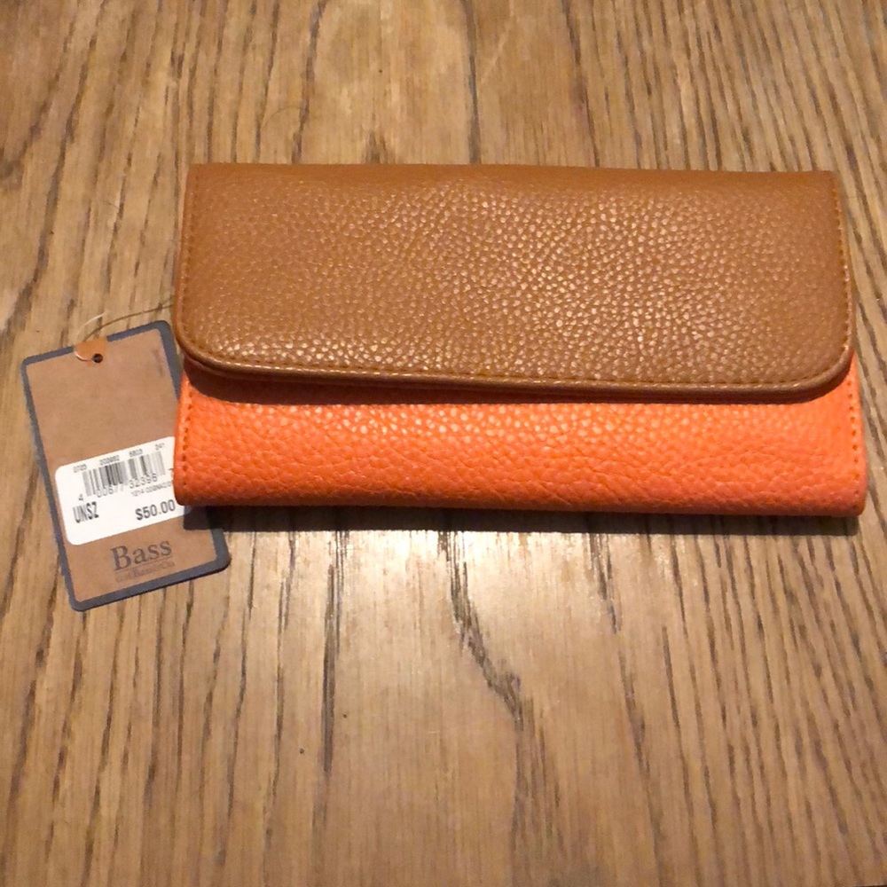 Bass wallet